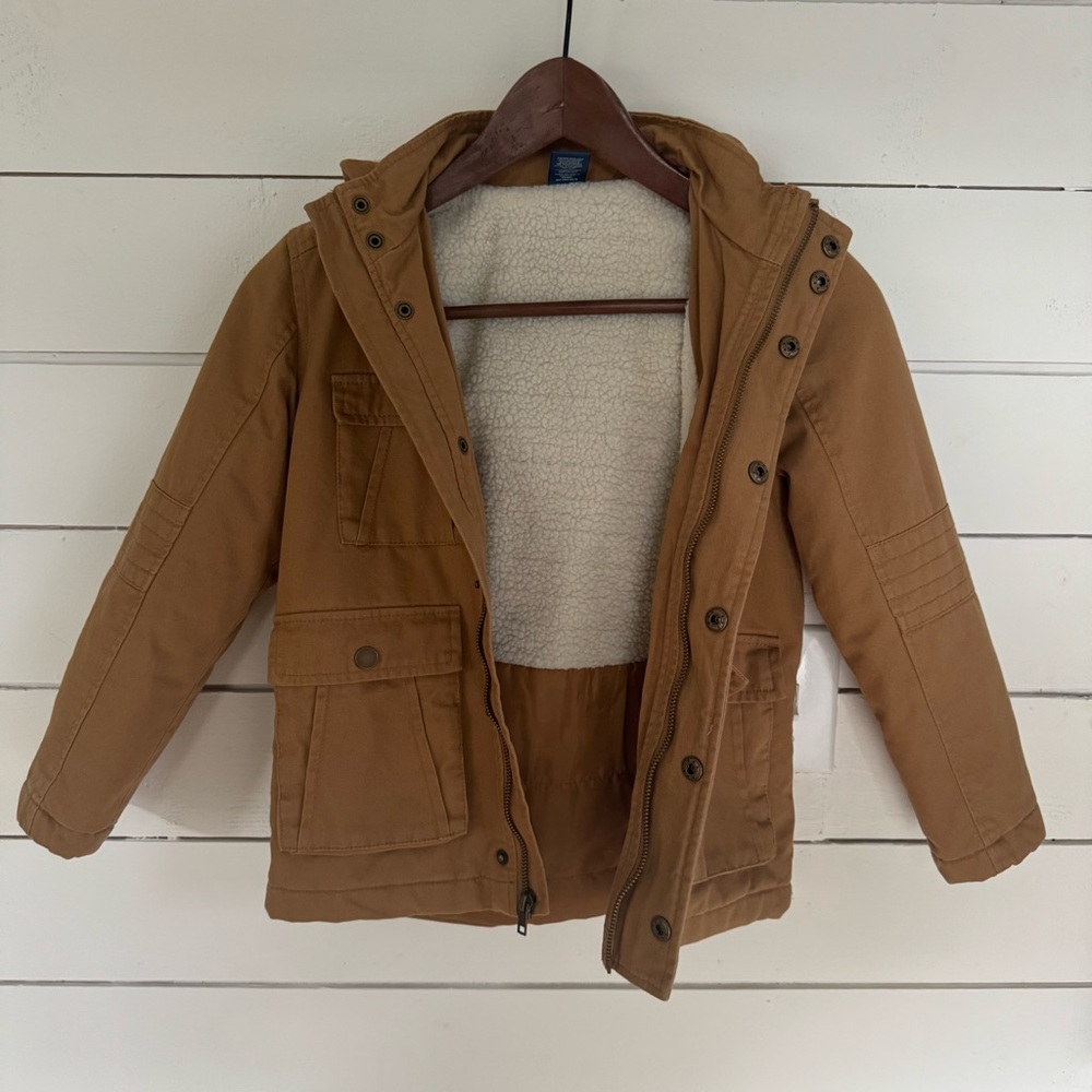 Arizona Jean Co kids’ fleece lined barn coat. Size: 4/5. - Picture 6 of 10